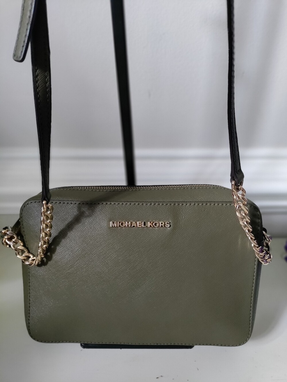 Michael Kors Jet Set Travel Olive Green Saffiano Leather Crossbody Bag